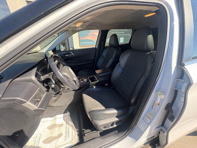 Used 2024 Mitsubishi Outlander SE FWD image 10