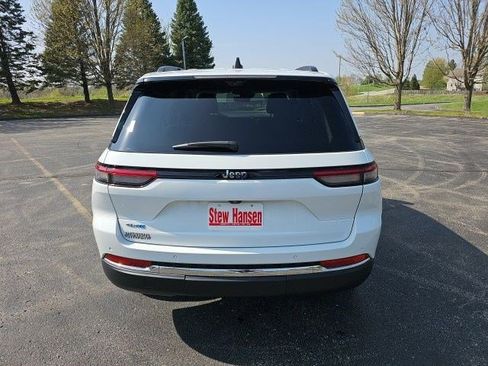 Used 2022 Jeep Grand Cherokee Limited 4xe w/ Luxury Tech Group II image 5