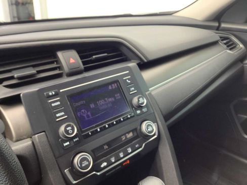 Used 2020 Honda Civic LX image 17