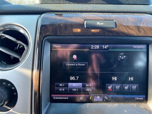 Used 2013 Ford F150 Platinum image 20