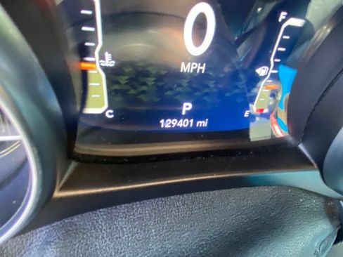 Used 2021 Jeep Gladiator Overland w/ Popular Equipment Package AWD/4WD image 5