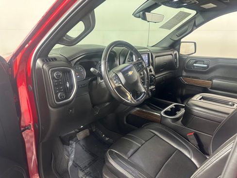 Used 2021 Chevrolet Silverado 1500 High Country w/ Technology Package AWD/4WD image 15