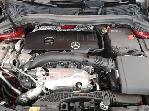 Used 2022 Mercedes-Benz GLA 250 4MATIC image 23