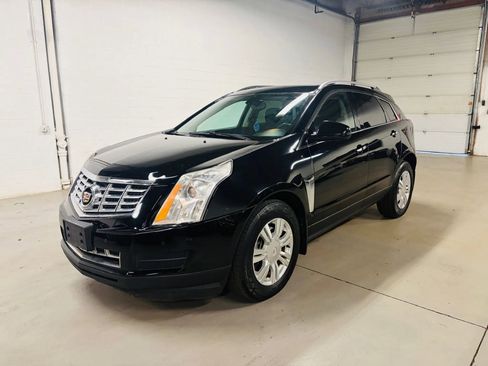 Used 2013 Cadillac SRX Luxury FWD image 2