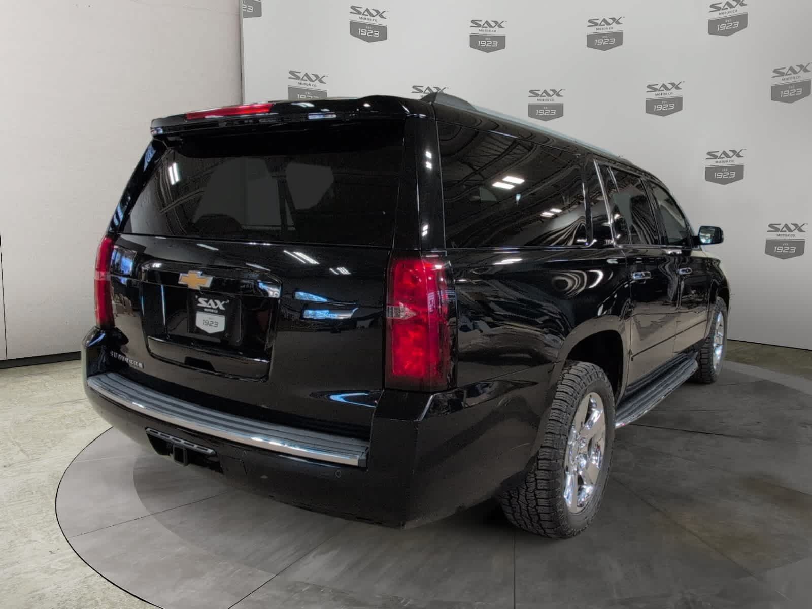 Used 2015 Chevrolet Suburban LTZ AWD/4WD image 5