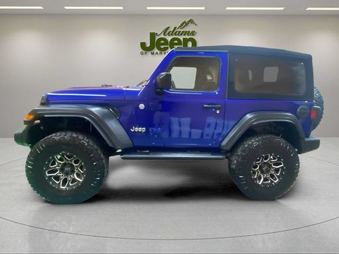 Used 2018 Jeep Wrangler Sport AWD/4WD image 2