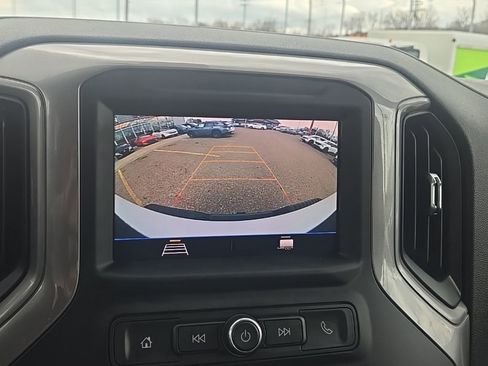 Used 2021 Chevrolet Silverado 2500 Custom w/ Custom Value Package image 23