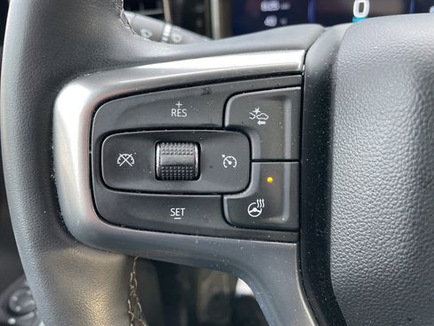 Used 2023 Chevrolet Silverado 1500 LT image 6