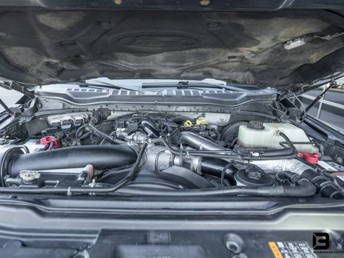 Used 2017 Ford F350 Platinum w/ Platinum Ultimate Package image 15