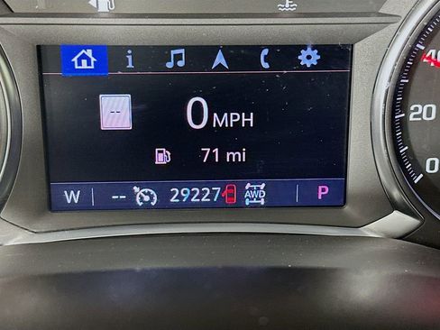 Used 2023 GMC Acadia SLE w/ Driver Convenience Package image 17