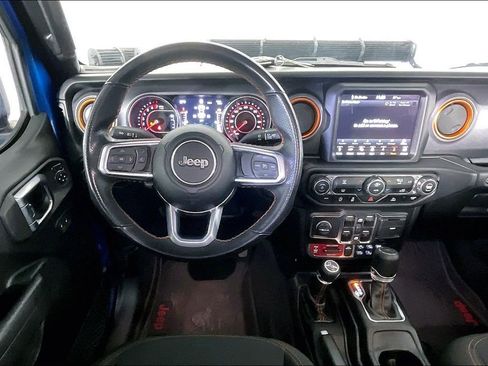 Used 2022 Jeep Gladiator Mojave w/ Trailer Tow Package image 7