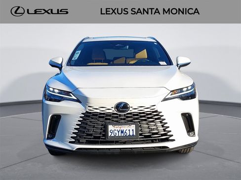 Used 2023 Lexus RX 350h image 2