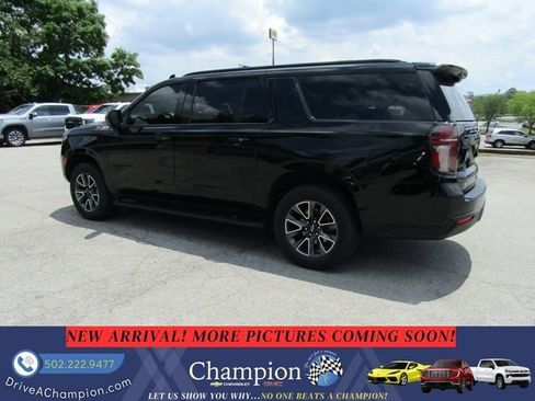 Used 2023 Chevrolet Suburban Z71 AWD/4WD image 6