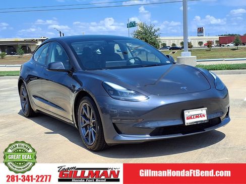 Used 2023 Tesla Model 3 Standard Range RWD image 1