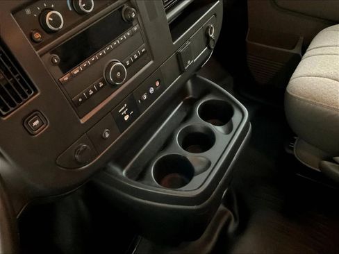 Used 2021 Chevrolet Express 2500 w/ Driver Convenience Package RWD image 21