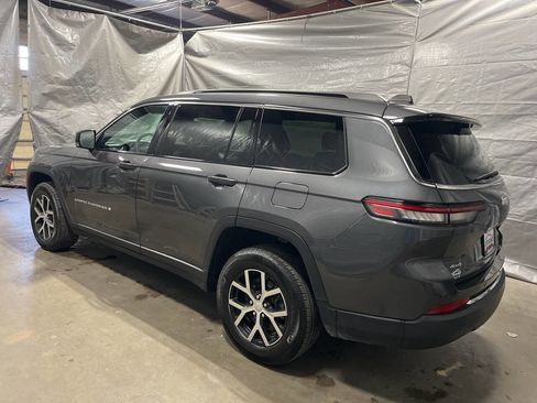 Used 2024 Jeep Grand Cherokee L Limited w/ Luxury Tech Group II image 7