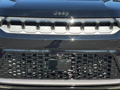 New 2026 Jeep Grand Wagoneer 2WD image 9