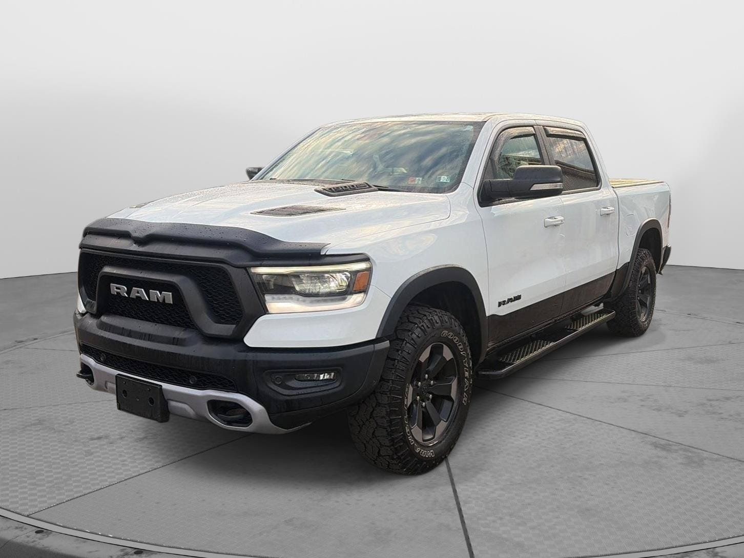 Used 2019 RAM 1500 Rebel w/ Rebel Level 2 Equipment Group AWD/4WD image 8