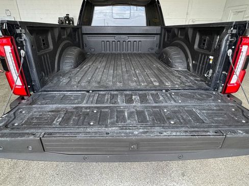 Used 2024 Ford F250 Platinum AWD/4WD image 23