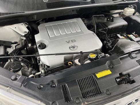 Used 2013 Toyota Highlander Plus image 66