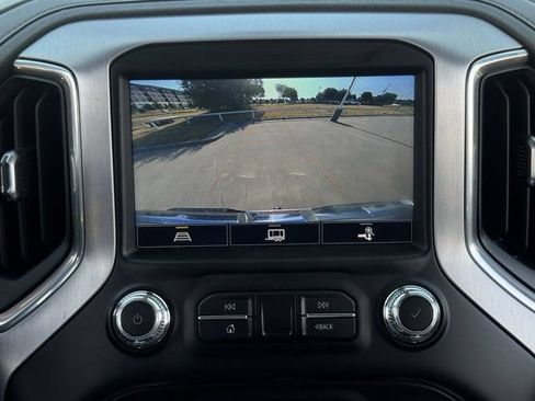 Used 2021 GMC Sierra 1500 SLT AWD/4WD image 18