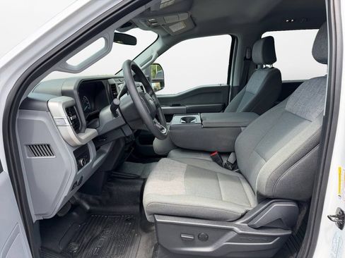 Used 2025 Ford F350 XLT w/ FX4 Off-Road Package AWD/4WD image 15