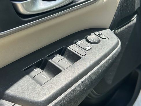 Used 2018 Honda CR-V EX-L image 22