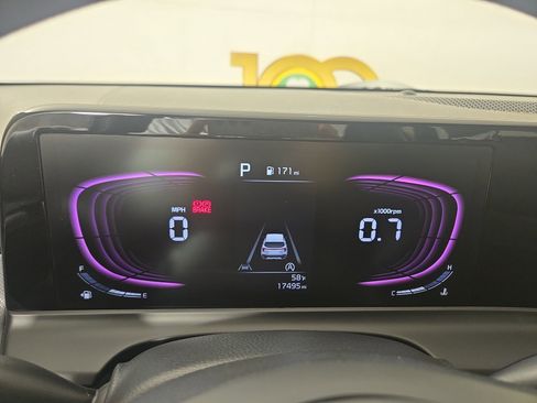 Used 2024 Kia Seltos LX image 17