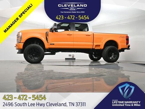 New 2025 Ford F250 XLT w/ Black Appearance Package image 33