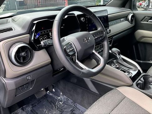 Used 2024 Chevrolet Colorado ZR2 AWD/4WD image 14