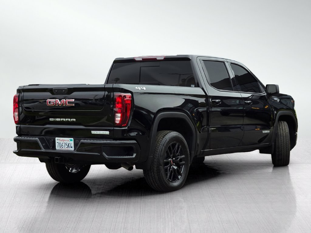 Used 2026 GMC Sierra 1500 Elevation w/ Preferred Package AWD/4WD image 4