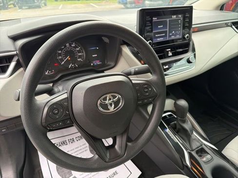 Used 2022 Toyota Corolla L FWD image 20