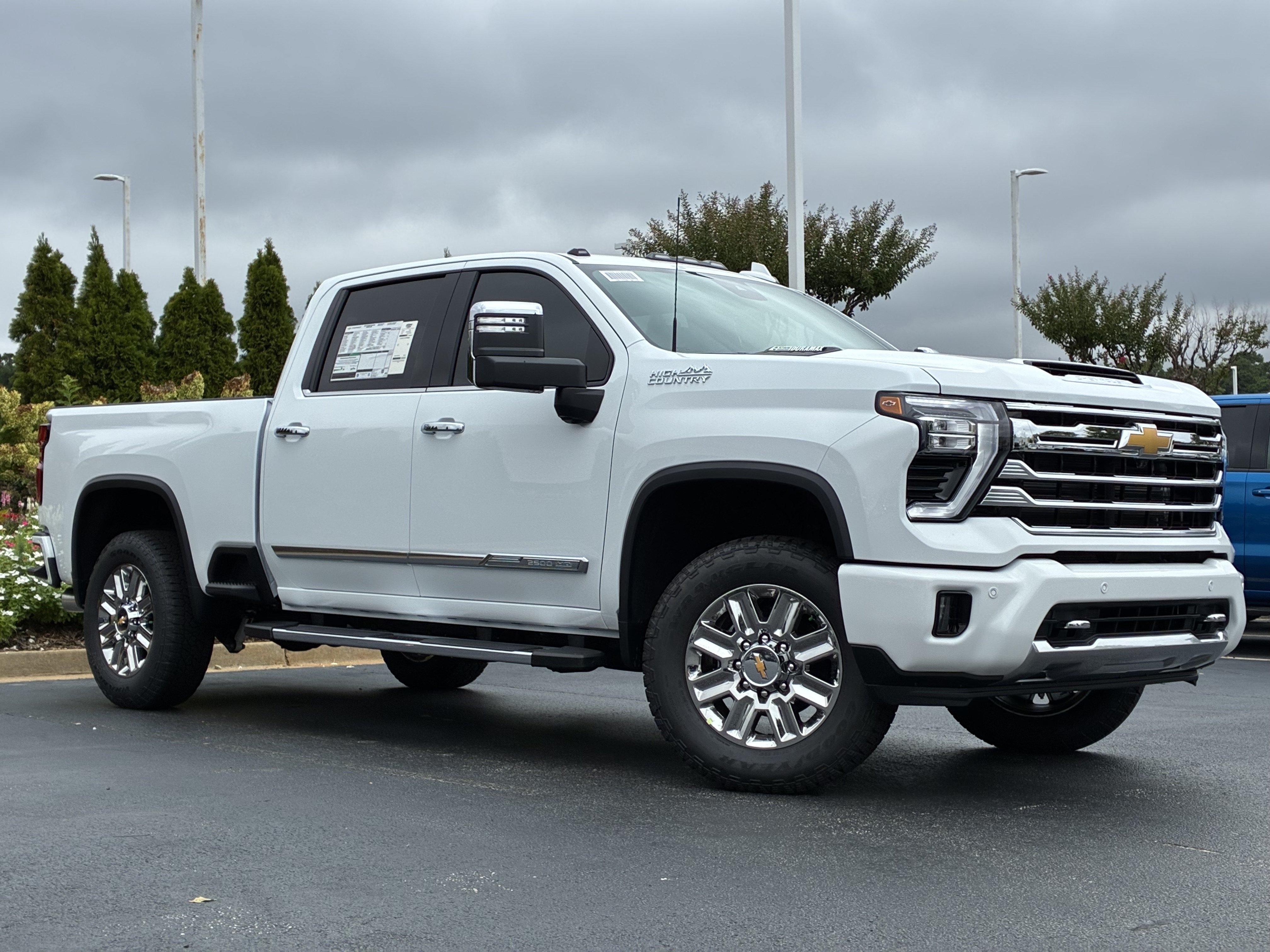 New 2026 Chevrolet Silverado 2500 High Country w/ Technology Package AWD/4WD image 2