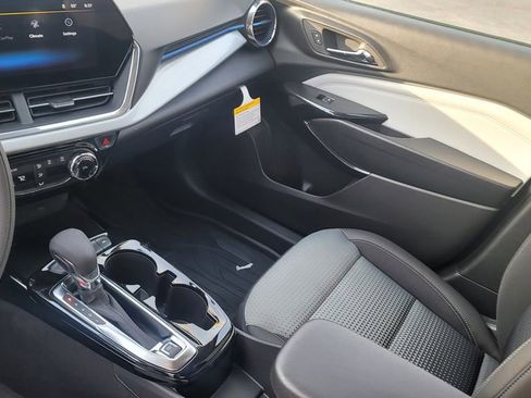 New 2026 Chevrolet Trax LT image 23