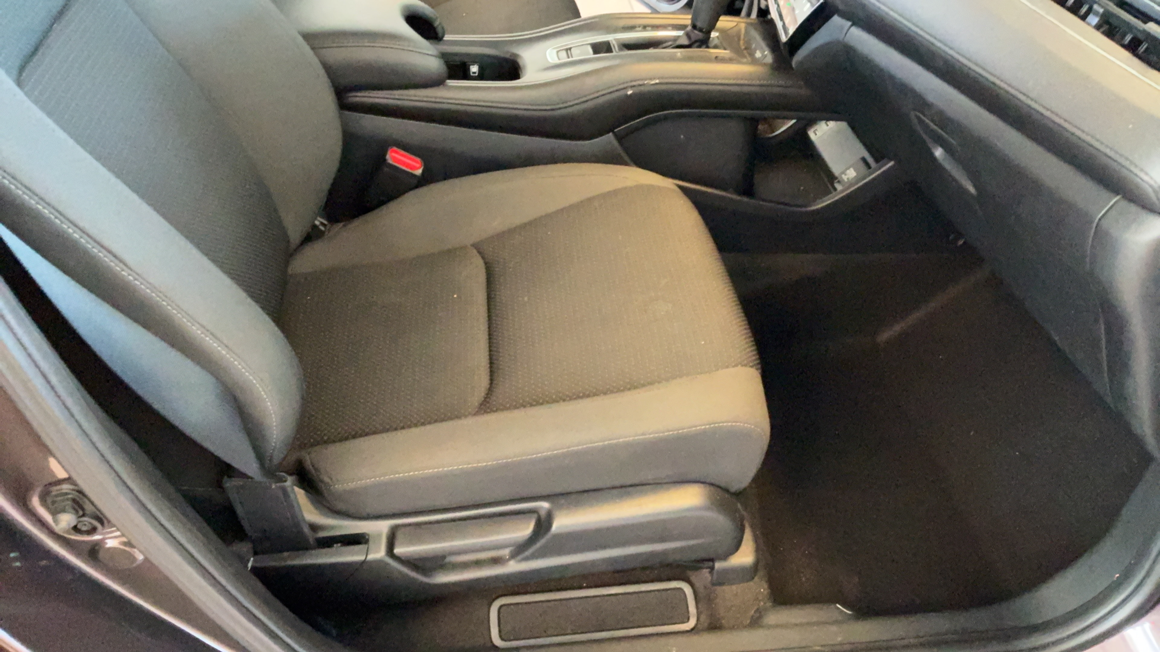 Used 2022 Honda HR-V EX image 26