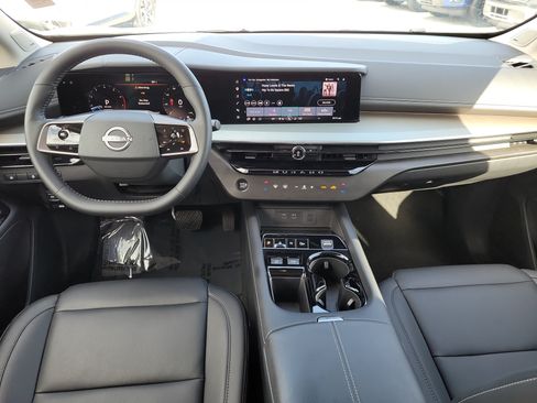 Used 2025 Nissan Murano SL AWD/4WD image 16