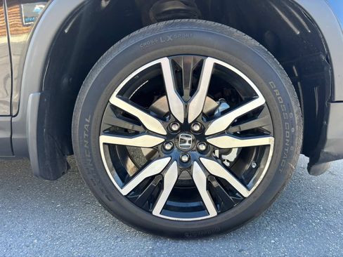 Used 2019 Honda Pilot Touring image 26