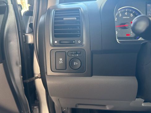 Used 2011 Honda CR-V SE image 14