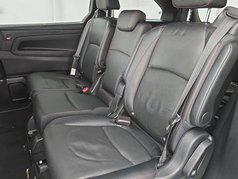 Used 2023 Honda Odyssey Sport image 15
