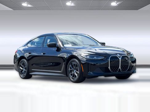 Used 2023 BMW i4 eDrive35 w/ Premium Package RWD image 6