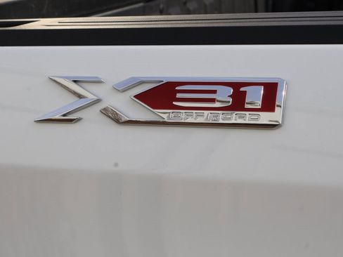 Certified 2022 GMC Sierra 1500 SLT image 19