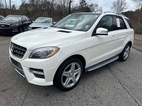 Used 2015 Mercedes-Benz ML 400 4MATIC image 3