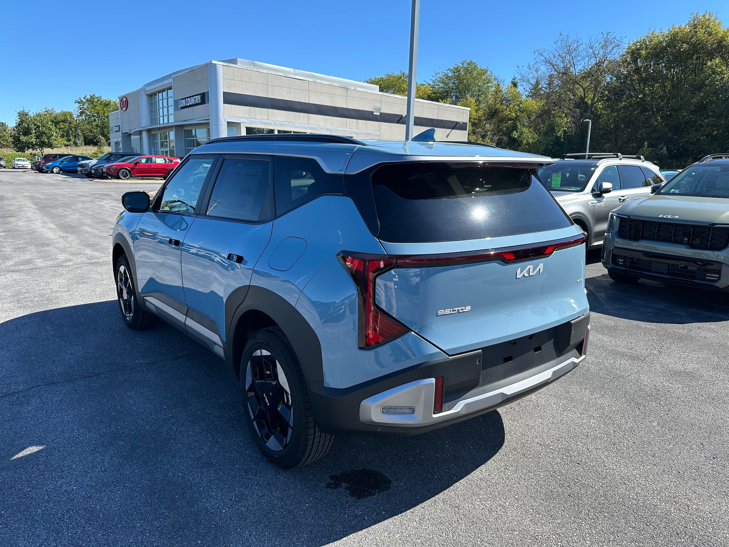 New 2027 Kia Seltos EX AWD/4WD image 7