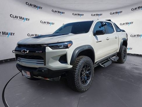 New 2026 Chevrolet Colorado ZR2 w/ Midnight Edition AWD/4WD image 1