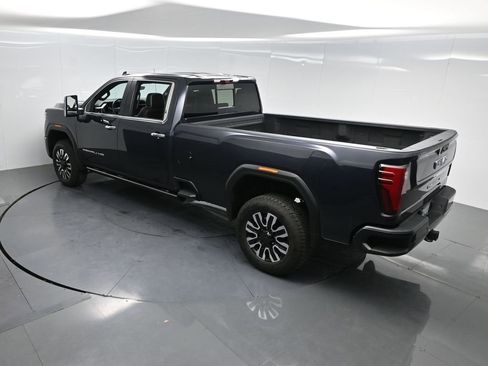 Used 2024 GMC Sierra 3500 Denali Ultimate image 75