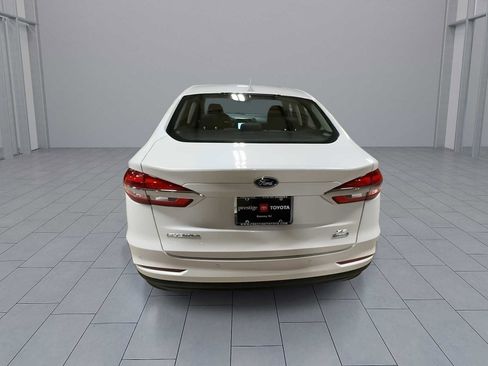 Used 2020 Ford Fusion SE image 7