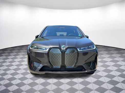 Certified 2024 BMW iX xDrive50 w/ Sport Package AWD/4WD image 6