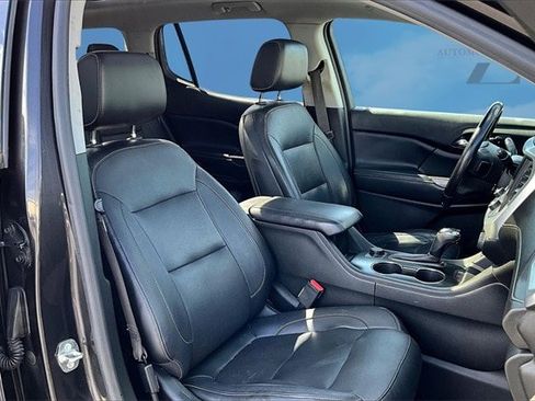 Used 2018 GMC Acadia SLT image 7