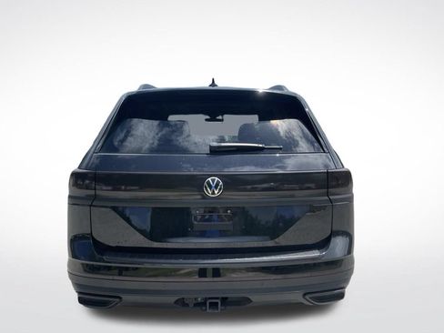 Used 2024 Volkswagen Atlas SE FWD image 7