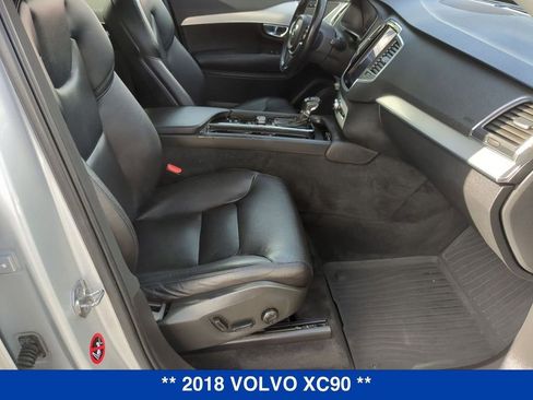 Used 2018 Volvo XC90 T5 Momentum w/ Convenience Package AWD/4WD image 23
